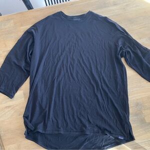 Patagonia Black 3/4 Sleeve Mountain Biking Tee